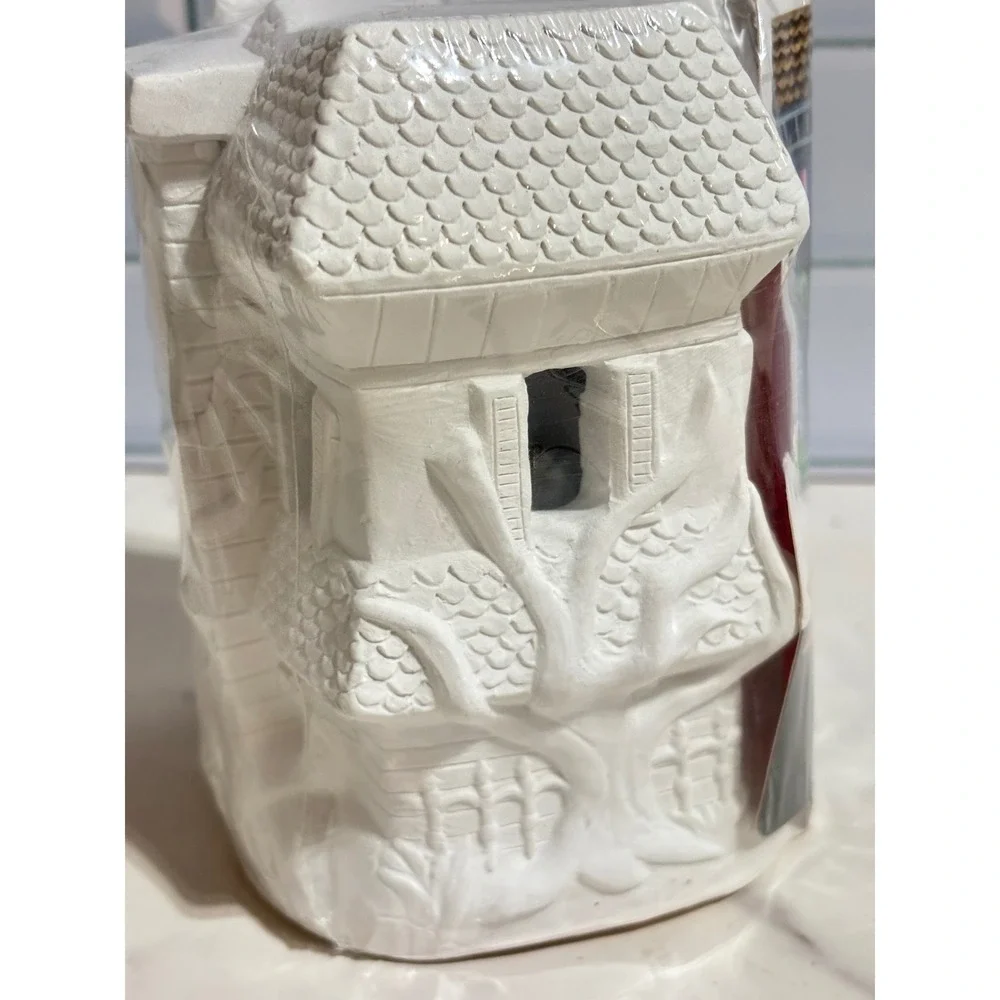 Spooky Boutique Light-Up Haunted House DIY Paint Kit Halloween Plaster LED